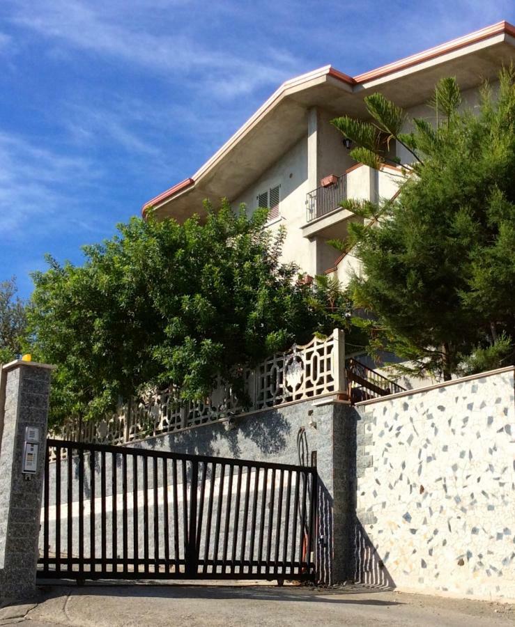 Alba Blu Apartment Santa Caterina Dello Ionio Marina Exterior photo
